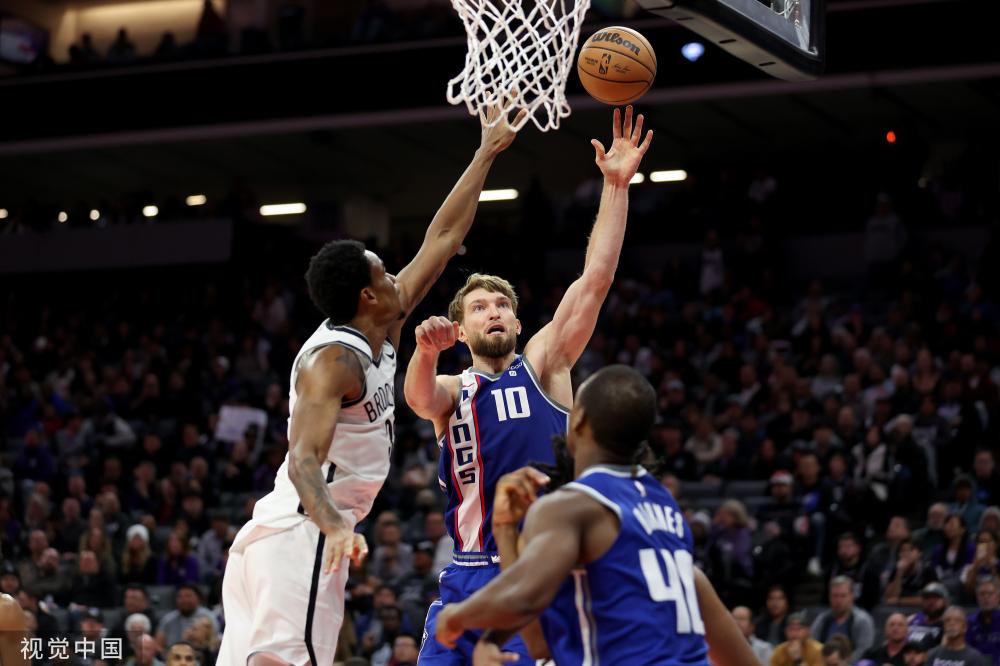 的卓越表现 的卓越表现