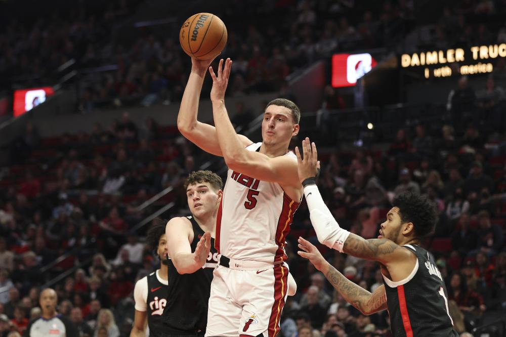 一丝破绽进 一丝破绽进