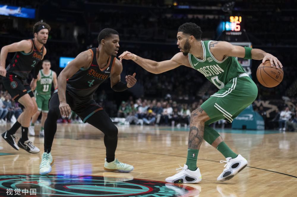 年轻球队需 年轻球队需