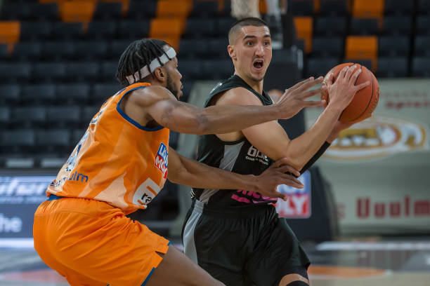 还多次贡献 还多次贡献